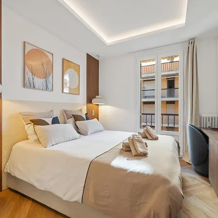 Luxueux, Spacieux Dans Le Quartier Du Port Apartamento Niza