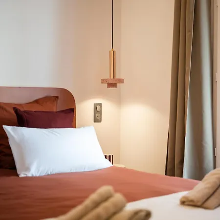 Luxueux, Spacieux Dans Le Quartier Du Port * Niza