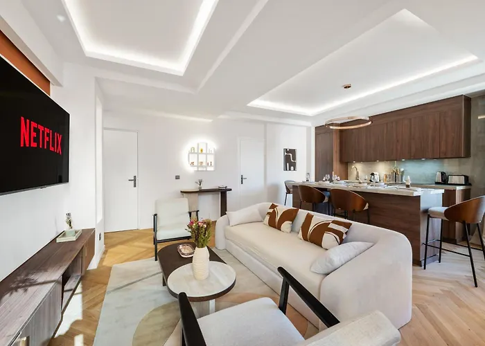 Luxueux, Spacieux Dans Le Quartier Du Port شقة *