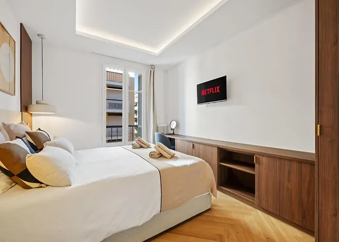 شقة Luxueux, Spacieux Dans Le Quartier Du Port نيس