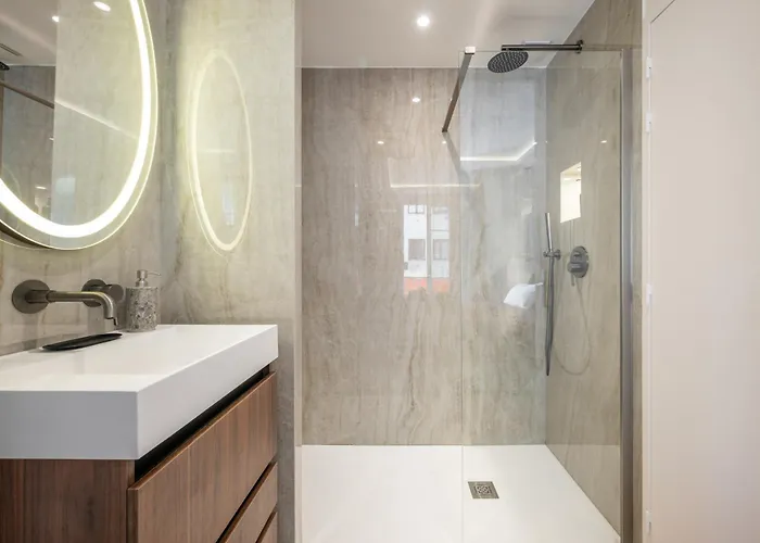 Luxueux, Spacieux Dans Le Quartier Du Port شقة *