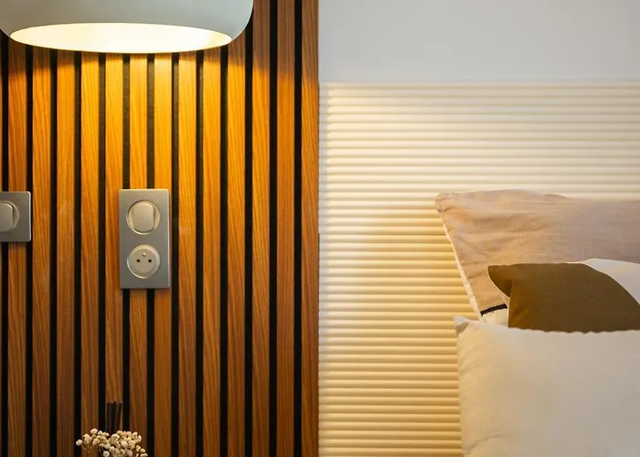 Luxueux, Spacieux Dans Le Quartier Du Port شقة نيس