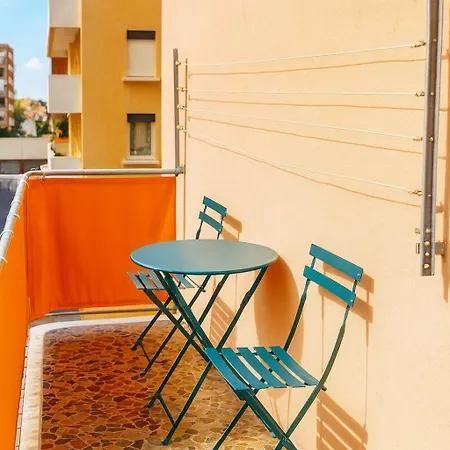 Luxueux, Spacieux Dans Le Quartier Du Port Appartamento Nizza